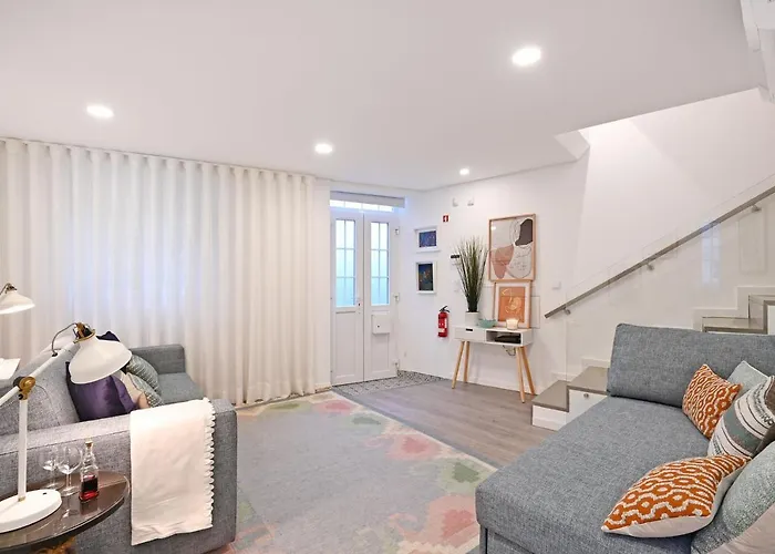 Travessa House T2 Center - With 2 Bedrooms - By Guest Daire *