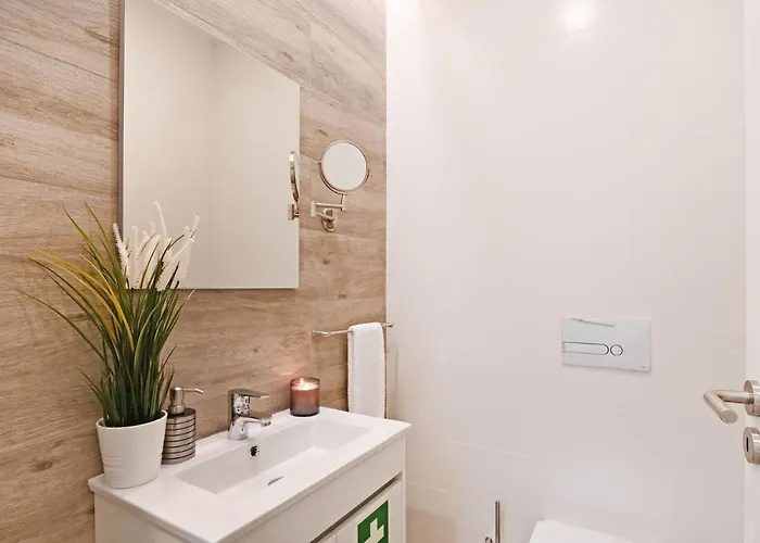 Lejlighed Travessa House T2 Center - With 2 Bedrooms - By Guest