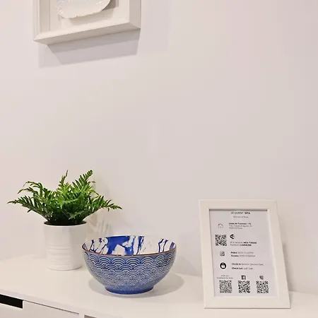 Travessa House T2 Center - With 2 Bedrooms - By Guest Apartamento